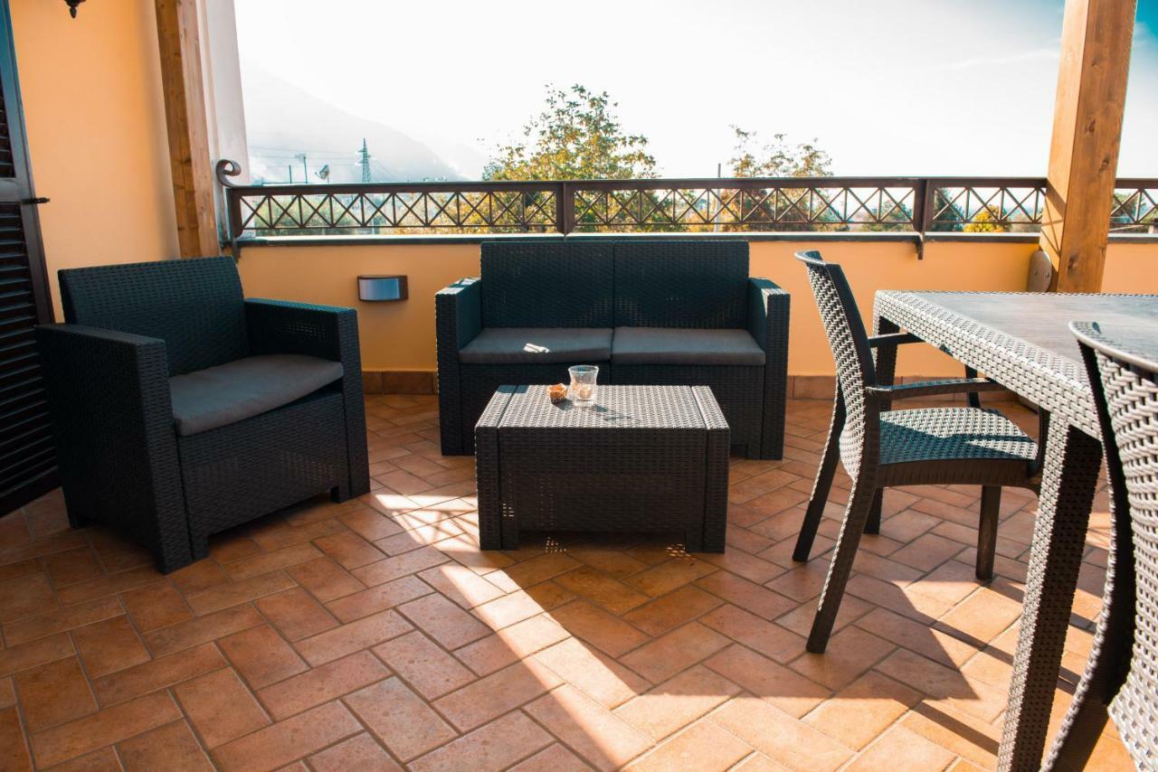 Villa Lucia Terrazza Panoramica Кастелламмаре-ди-Стабия Экстерьер фото
